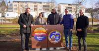 Von links. OB Markus Zwick, Lena Drechsler (verantwortlich für die Städtepartnerschaft), Amtsleiter Stadtmarketing Rolf Schlicher, Beigeordneter Denis Clauer, Bürgermeister Michael Maas. Foto. Stadt PS. Max Mahr. Frei. 