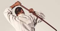 Ein Mann hat in Albersweiler am gestrigen Sonntagnachmittag mit einem Samurai-Schwert bedroht. 