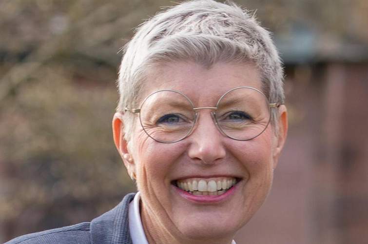 Die Amtsinhaberin Sandra Fischer-Junck liegt bei den Kommunalwahlen nach der ersten Runde vorne. Foto. Stadt Weißenburg. Pressefrei. 