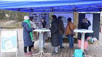 Beim Winterfest im Thomas-Nast-Park stellten das Quartiersmanagement Horst, die städtische Grünflächenabteilung sowie das beauftragte Planungsbüro die Umbaupläne vor. Foto. Stadt. LD. Frei. 