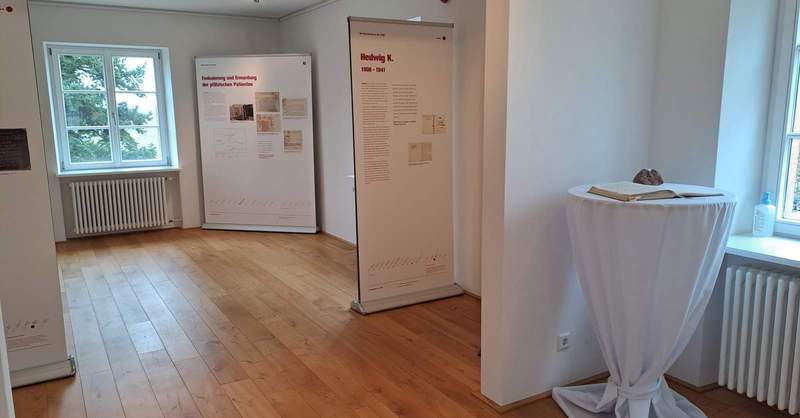 Die Ausstellung NS-Psychiatrie in der Pfalz befasst sich mit den Schicksalen von Patient in der NS-Zeit. Foto. Pfalzklinikum. Pressefrei. 