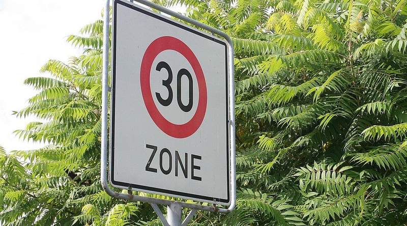 Tempo-Sünder in der 30-er-Zone in Pleisweiler. Kontrolle am gestrigen Samstag.