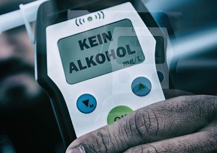 Kein Alkohol? Oh doch. Und damit auf die Polizeiwache gefahren. Im Übrigen ohne Führerschein ...