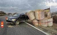 Sorgte für etwas Stress auf der A 65. "Entgleiste" Strohrollen.