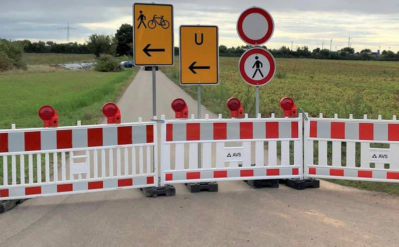 Der Wirtschaftsweg zwischen LD-Mörlheim und der Kernstadt ist wegen Erschließungsarbeiten gesperrt. Foto. Vulcan Energie. Pressefrei. 