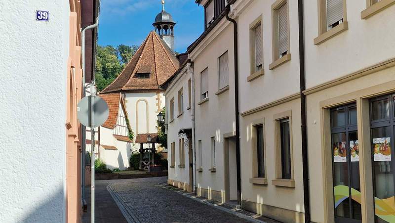 Die Bergkirche ist eine der Stationen des Wandelkonzertes am 27. Juni in BZA für das es ab sofort Tickets gibt. Foto. rw. 