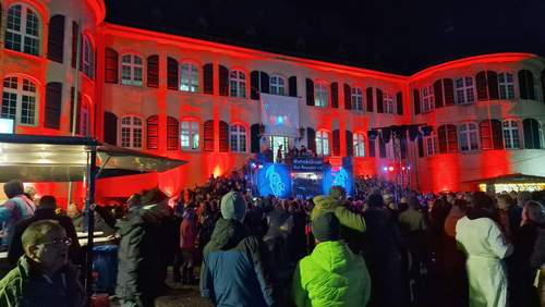 12.02.2026 - Schaurig-schön. Hexensprung. Vorm Schloss.