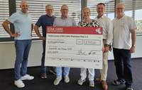 Freuen sich über die Unterstützung für die Jugendhilfe. Von links. Landrat Martin Brandl, Bernhard Würtz (Teamleitung Jugendbildung), Volker Hensel (Vorstandsmitglied Star Care e.V.), Denise Hartmann-Mohr (Kreisjugendamtsleitung), Erster Kreisbeigeordneter Christoph Buttweiler und Kai Hoffmeister (Vorstandsmitglied Star Care e.V.). Foto. KV. GER. Sey. Frei.