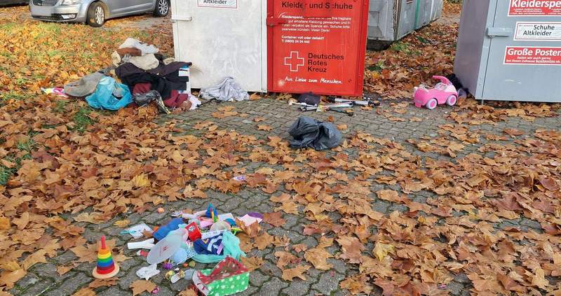 Mittwochmorgen. Am P-Platz unterhalb des Freibades in BZA in der Friedrich-Ebert-Straße. Foto. rw. 