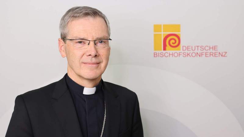 Bischof Heiner Wilmer SCJ, Vorsitzender der Deutschen Bischofskonferenz. Foto. Deutsche Bischofskonferenz. Marko Orlovic. Frei. 