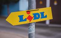 Mit der VHS SP auf einen Blick hinter die Kulissen der örtlichen Wirtschaft. Unter anderem im Logistik-Zentrum von Lidl. 