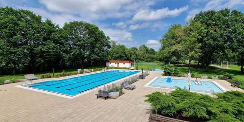 03.08.2026 - Freibad Steinfeld. Öffnet wieder. Morgen. Dienstag. 