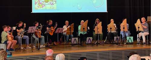 15.08.2026 - Sommerkonzert. Zupforchester mit Veeh-Harfen. Im Kreishaus.