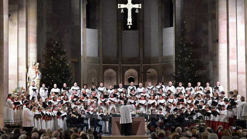 Cantate Domino zum Ende der Weihnachtszeit mit den Domsingknaben, dem Mädchenchor und dem Domchor. Foto. Domkapitel SP. Klaus Landry. Pressefrei. 