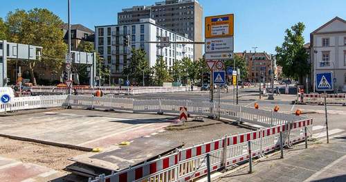 14.08.2026 - Sperrung. Knotenpunkt Kriegsstraße. Kommende Woche.