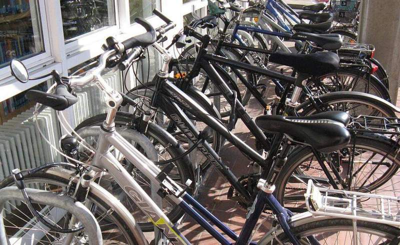 Auch zig Fundfahrräder werden bei der Auktion der Stadt KA versteigert. Foto. Stadt. KA. Frei. 