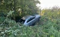 Nach einem 100-Meter-Schleuder-"Gang" im Triefenbach gelandet.