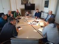 Finale Besprechung, zur VOR-TOUR der Hoffnung bei OB Dominik Geißler in LD. Die Struktur steht. Die Feinplanung kann beginnen. Teilnehmer. OB Dominik Geißler die VOR-TOUR-Vorstände Bernhard Sommer und Hans-Josef Bracht, die VOR-TOUR Kümmerer Rudi Birkmeyer, Rolf Epple, Jochen Glas und Georg Starck. Sowie die Mitarbeiter der Stadt LD Nina Ziegler und Andre Kuhn. Foto. Birkmeyer. Frei.