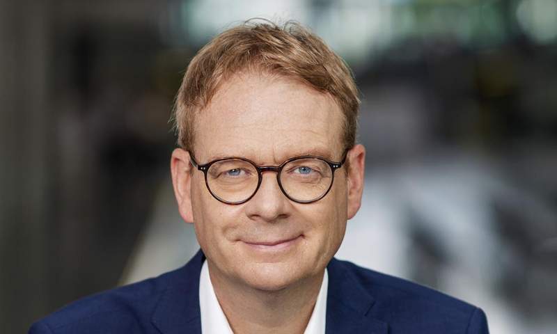Laut des MdB Thomas Gebhart (CDU) soll im kommenden Januar endlich das Gesundheitszentrum in der Militärkaserne in GER in Betrieb gehen. Foto. CDU. Pressefrei. 