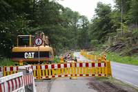 Weitere Sperrungen von Landstraßen im Südwesten der Pfalz wegen der Sanierung der transeuropäischen Gaspipeline, die auf ihrem Weg von Holland nach Italien auch durch den Pfälzer Wald führt.