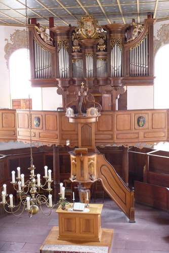 Die Orgel in der Bergkirche in BZA soll saniert werden. Kostenpunkt. 110,000 Euro. Der Haushaltsausschuss des Bundes hat heute in Berlin 35.000 Euro Zuschuss bewilligt. Ein weiterer Förderantrag läuft noch beim Land. Auch die Landeskirche hat ihre Unterstützung signalisiert. Foto. sp. Kirche. Frei. 