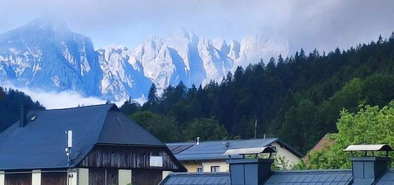 Blick zurück auf die überquerten Alpen. Foto. Getto.