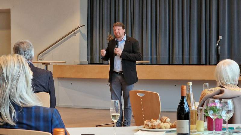 MdL Sven Koch war auch nach Oberotterbach gekommen. Foto. rw.