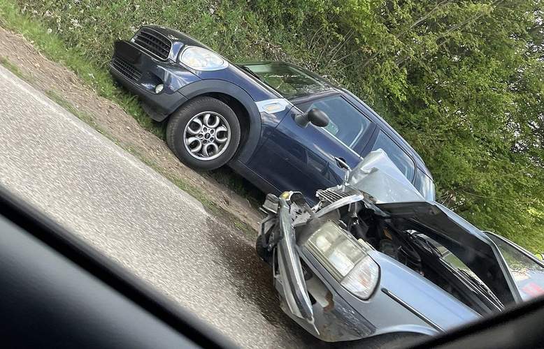 Unfall beim Pfalzklinikum Klingenmünster. Montagnachmittag.