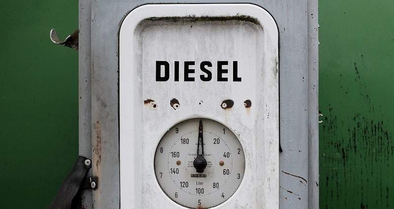 In GER wurden aus einem Bagger rund 200 Liter Diesel gestohlen.