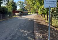 Der Weg zur Gäu-Grundschule Böbingen ist nun breiter und sicherer. Foto. VG. Edenkoben.