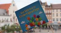„Gut betreut in Kindertagespflege“. Unter diesem Titel findet die Aktionswoche des Bundesverbandes für Kindertagespflege von 12. bis 18. Mai statt. Foto. Stadt. LD. Frei.