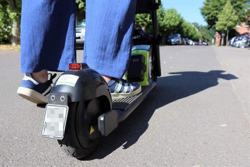 27.07.2026 - E-Scooter. In FuZo nichts zu suchen. Die Verkehrsregeln.