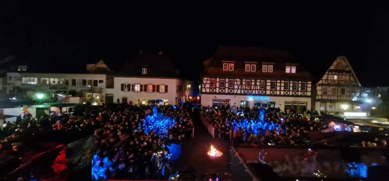 ... eine perfekte Show. Das Hexenvolk war begeistert. Foto. Niloufar. 