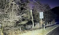 Von der Fahrbahn abgekommen, überschlagen und einen Strommast im Elmsteiner Tal umgefahren. Die Folge. Stromausfall. 