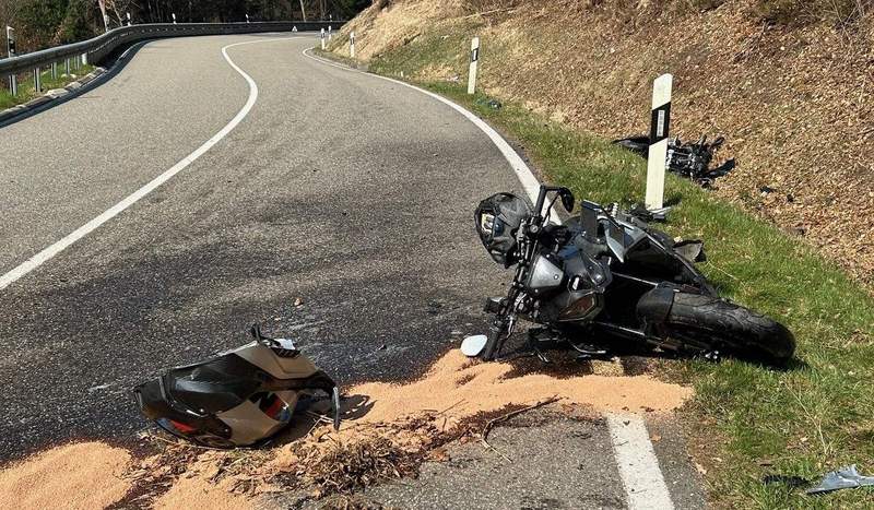An fast der selben Stelle kam es am gestrigen Sonntag im Wellbachtal zu gleich 2 Motorradunfällen. 