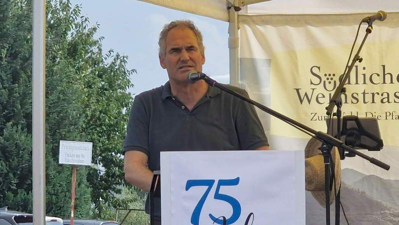 SÜW-Landrat Dietmar Seefeldt sagte Danke schön. Denn die öffentliche Hand könne nicht alles richten.