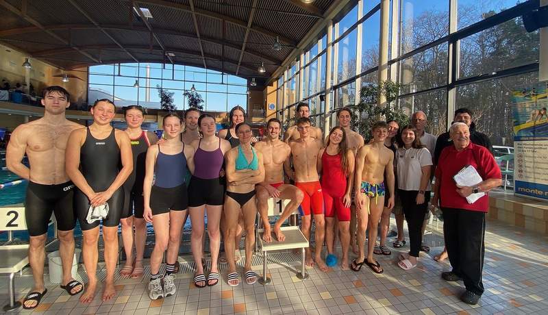 Famos geschlagen haben sich die Schwimmer des TV BZA. Die Männer haben im letzten Wettkampf die Liga gehalten. Die Frauen müssen noch etwas zittern. Foto. TV. BZA. Frei.