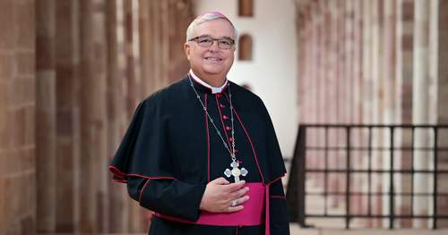 22.08.2026 - Rücktritt. Papst nimmt Gesuch des Speyerer Bischofs an. „Keine Kraft mehr.“