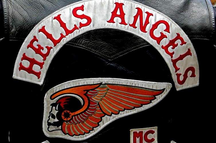 In Hessen, Belgien und im Kreis GER haben am heutigen Dienstag Wohnungen von Mitglieder der Rocker-Gruppierung Hells Angels durchsucht.