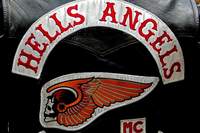 In Hessen, Belgien und im Kreis GER haben am heutigen Dienstag Wohnungen von Mitglieder der Rocker-Gruppierung Hells Angels durchsucht.