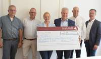 3000-Euro-Scheck für Jugendarbeit im Kreis GER. 