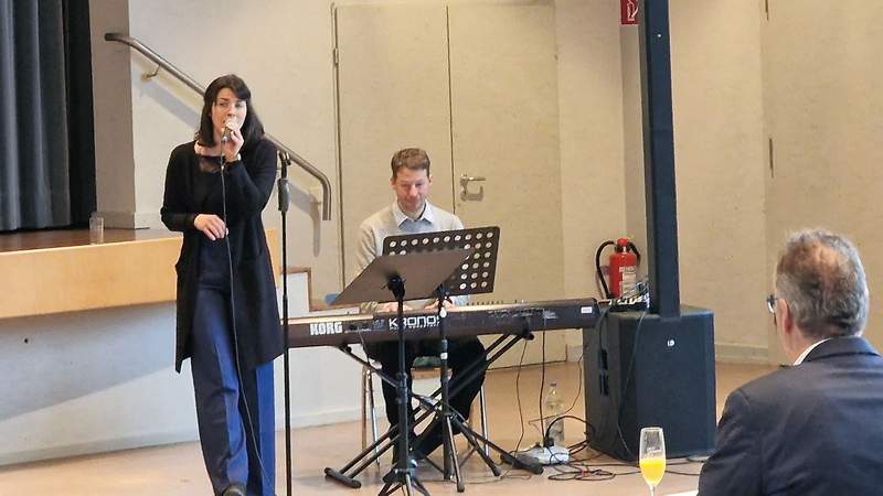 Wunderschön musikalisch umrahmt wurde der CDU-Neujahrsempfang von Jennifer Beyer und Fritz Reinhardt. Foto. rw.