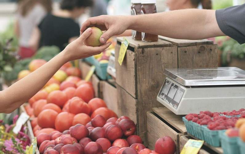 Am kommenden WE ist in SP Bauernmarkt mit rund 100 Anbietern und verkaufsoffener Sonntag.