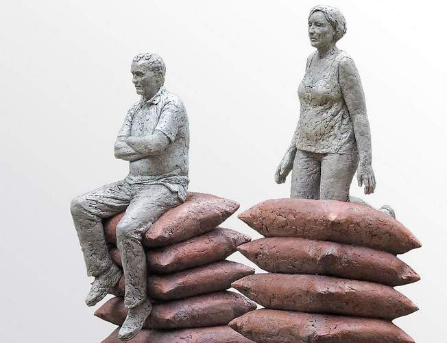 Unser Foto zeigt ein Exponat von Birgit Feil aus Leonberg, zu sehen in der Gilde-Galerie am Schloss in BZA bis 5. Oktober. Foto. Gilde. Pressefrei. 