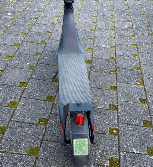 13.09.2026 - E-Scooter-Kontrolle. Nun 8 Verfahren am Hals.