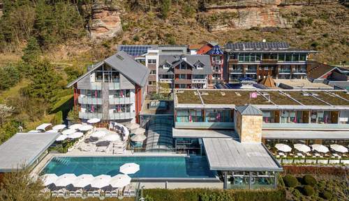 08.12.2025 - Förderung. Für Felsenland Resort. 775.000 Euro. 