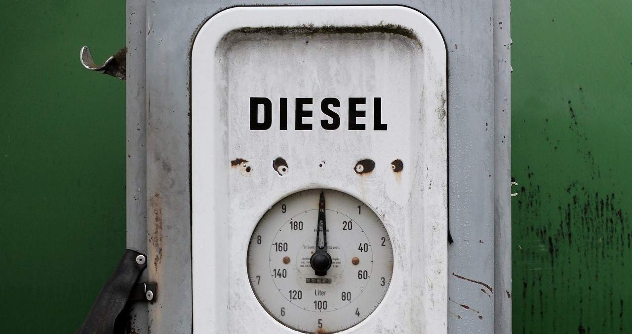 250 Liter Diesel wurden aus einem Lkw in Zeiskam übers WE abgezapft.