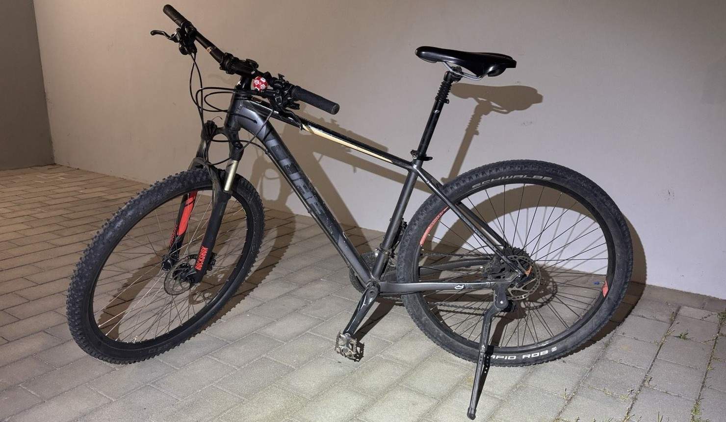 Wem gehört dieses Fahrrad. Sichergestellt in LD. 