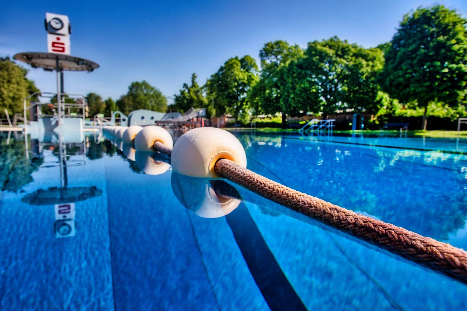 Im LDer Freibad am Prießnitzweg endet am 6. September die diesjährige Saison. Foto. Britta Hoff. Frei. 