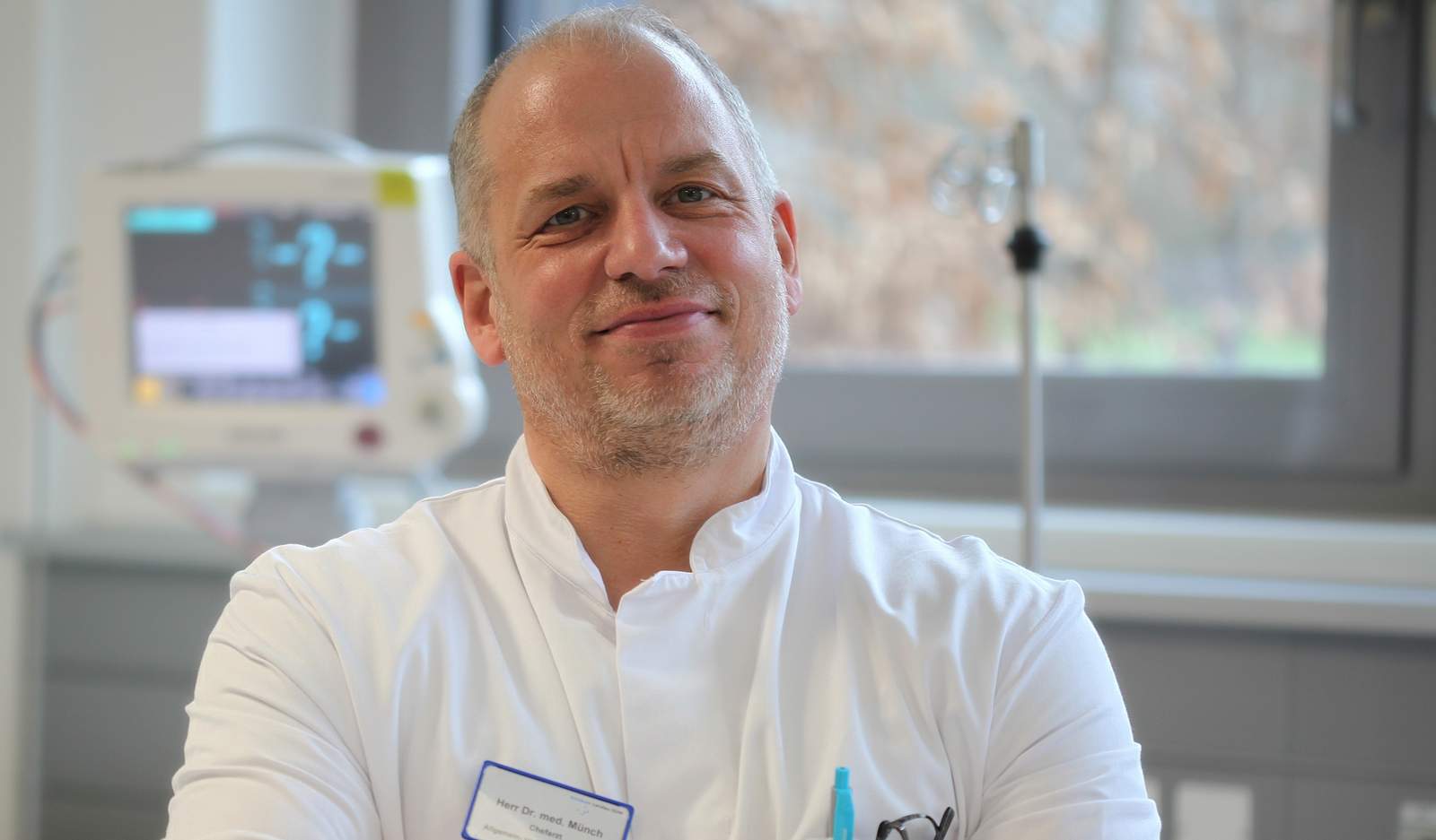 Dr. med Steffen Münch, Chefarzt der Allgemein- und Viszeralchirurgie, Klinikum LD-SÜW hält beim nächsten Gesundheitsgespräch in BZA einen Vortrag zu Leistenbrüchen. 